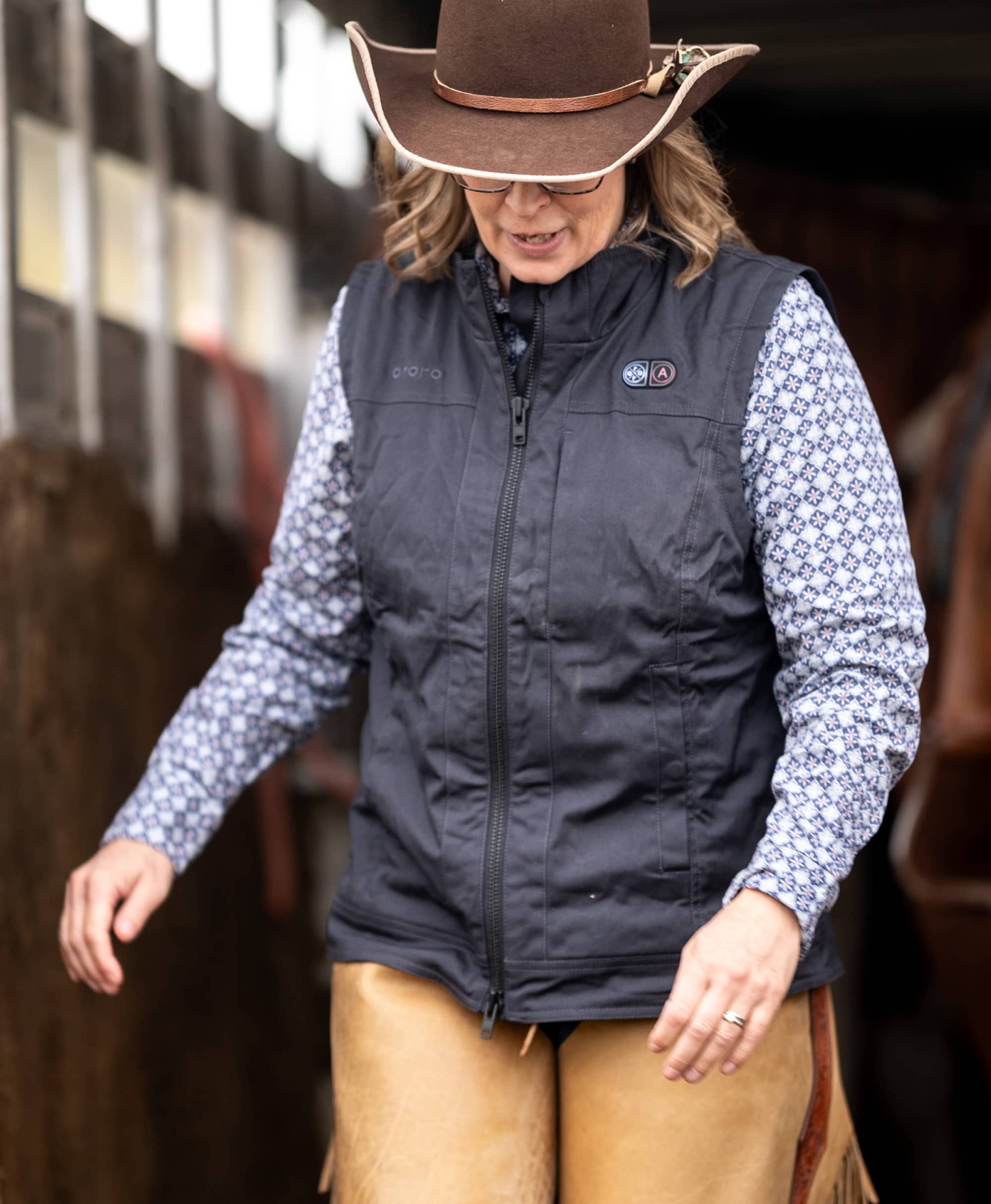 Cheyenne Women's 5-Zone Dual-Control Heated Canvas Vest (Final Sale) - Image 6