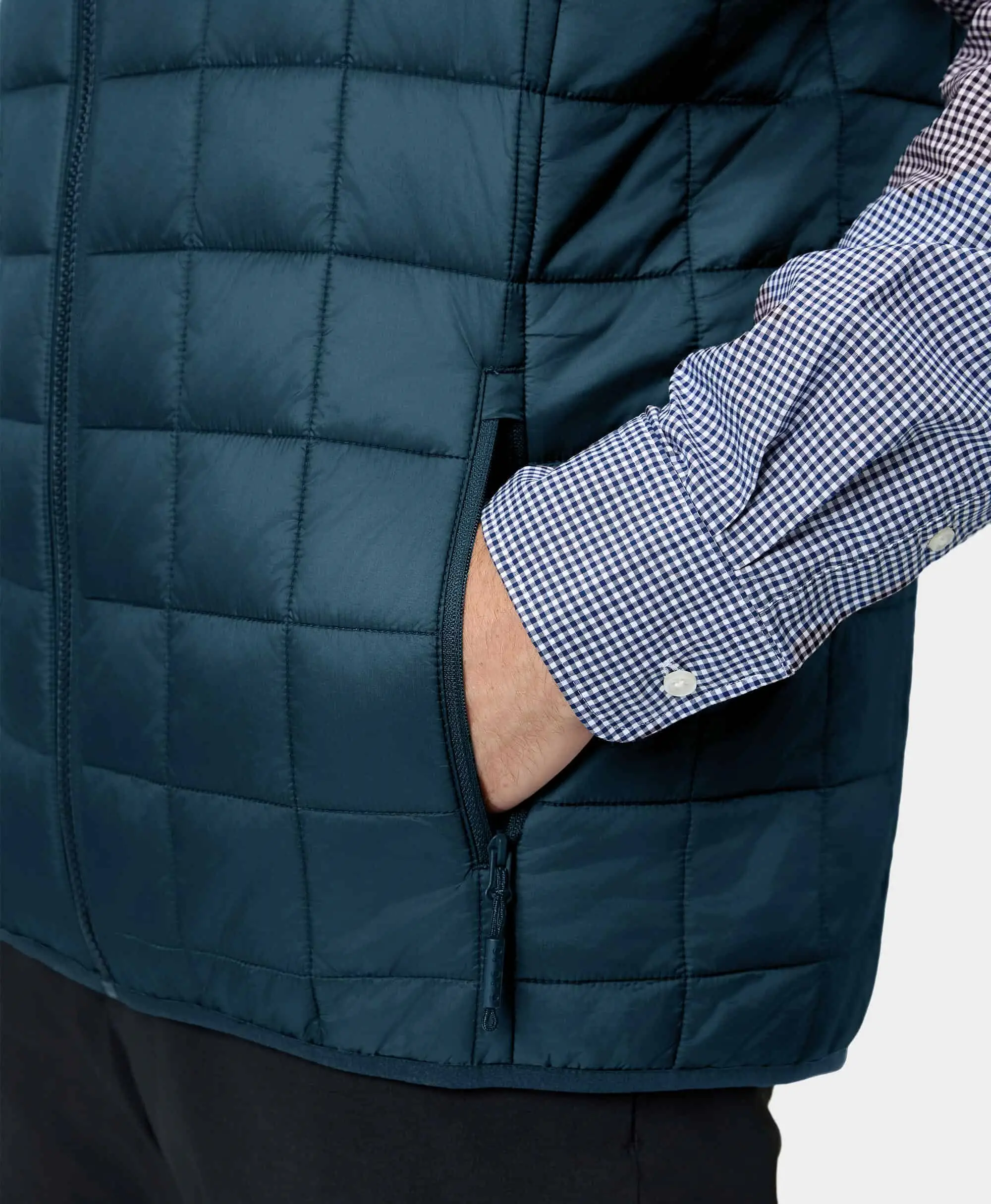 (Open-box) Prism Men's 4-Zone Heated Quilted Vest (Battery Set Not Included) - Image 15