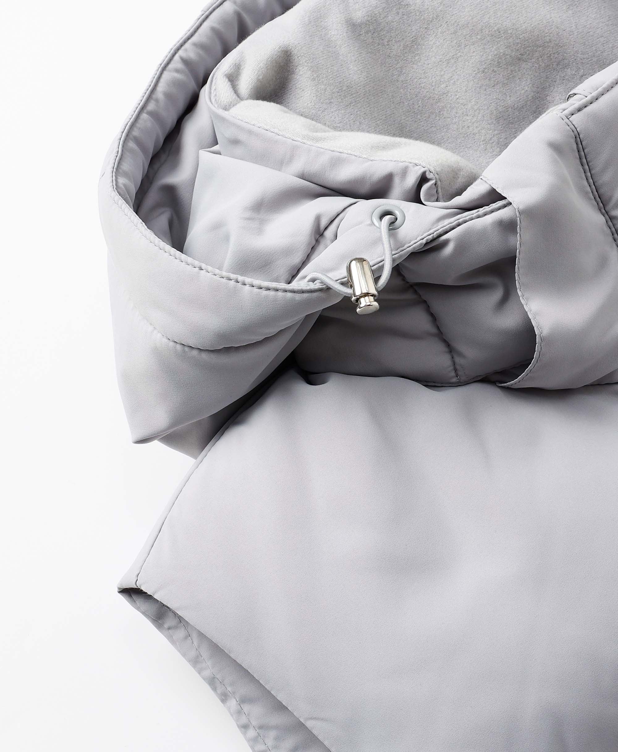 Women's Heated Down Vest (800-Fill) - Image 8